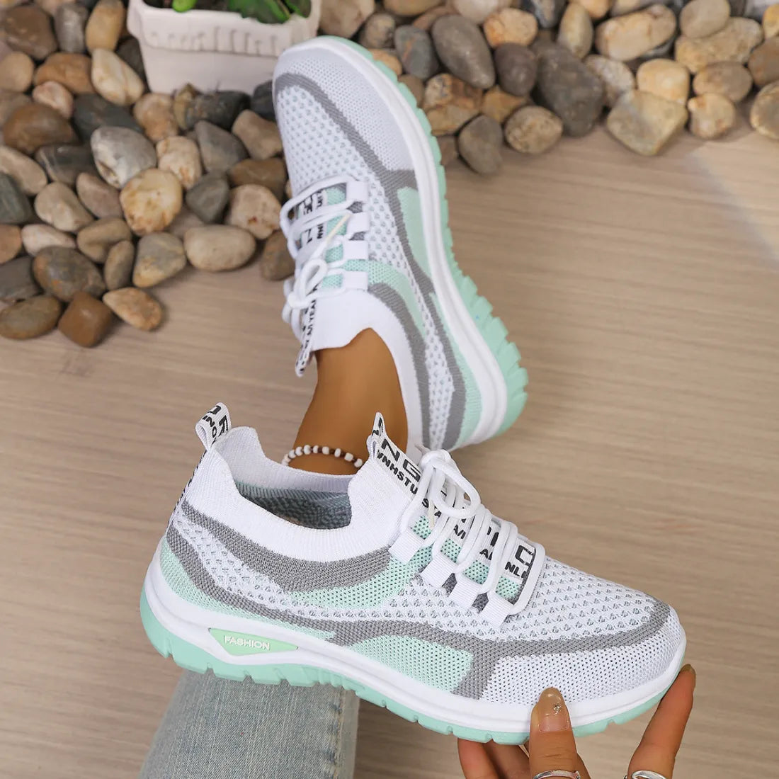 🔥 Last Day Sale – 49% OFF! ⏰Women's lightweight, comfortable and breathable sneakers